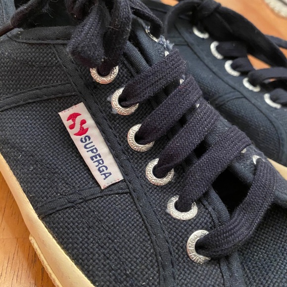 Superga navy & white canvas sneakers EU 40 US 9 - Picture 5 of 11